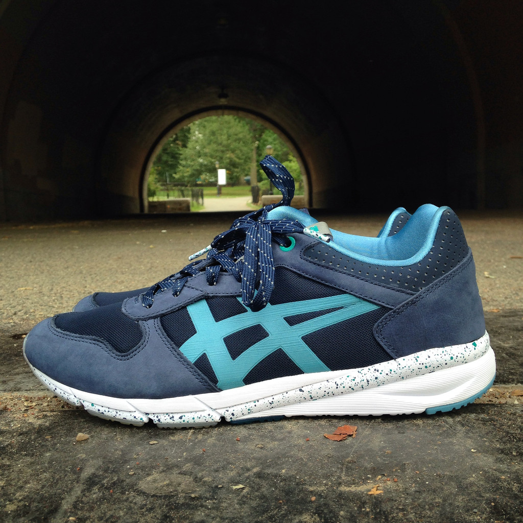 Offspring x ASICS x Onitsuka Tiger - Shaw Runner