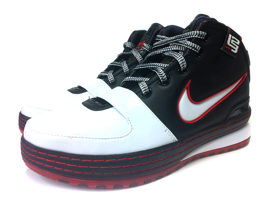 Nike Zoom LeBron VI – 2008