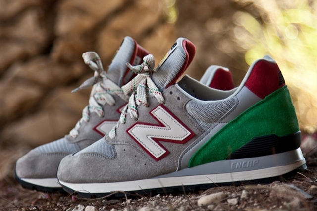 New Balance 996